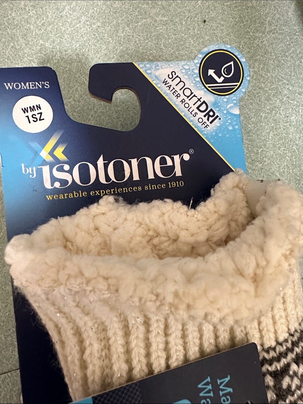 Isotoner Knit Fair Isle Mittens - Women’s Black, Cream & Charcoal NWT - Picture 2 of 4